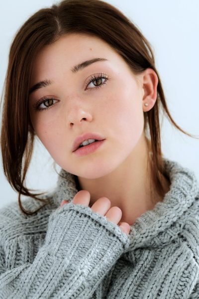 File:Alice Ravenstone.jpeg